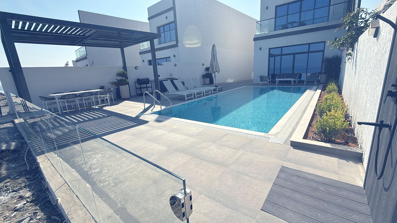 villa 71 4